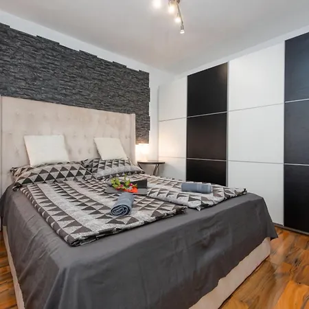Apartmán Superior Two Bedroom With Terrace