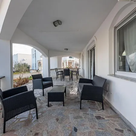 Daire Superior Two Bedroom With Terrace Vir