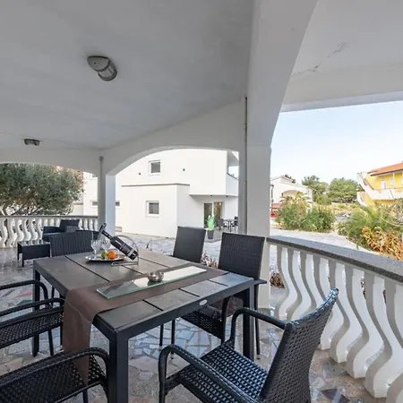 Daire Superior Two Bedroom With Terrace *